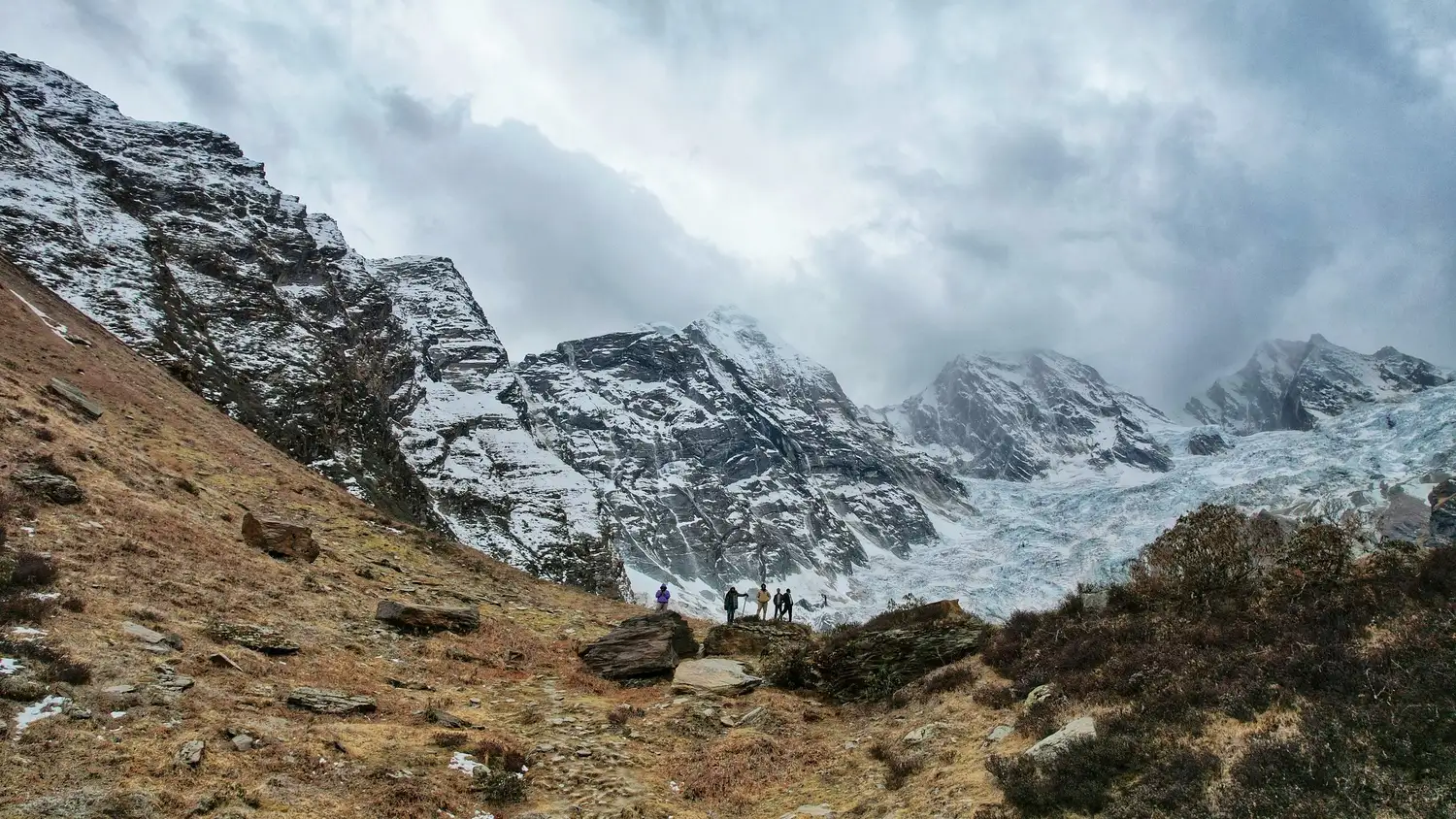 Darma Valley Self-Drive Expedition – Munsiyari Camping & Panchachuli Base Camp Trek photo 6